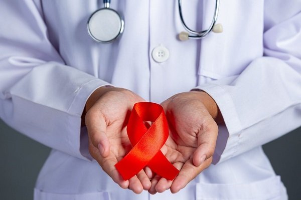 How to Live With HIV Infection?